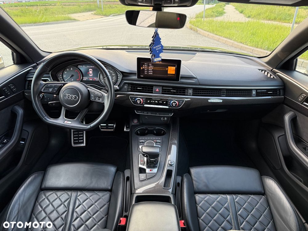 Audi S4 Limousine - 22