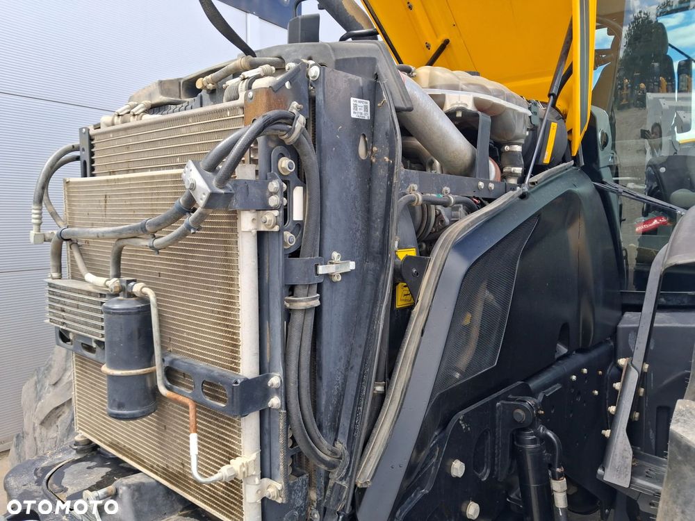 JCB JCB Fastrac 4190 - 18