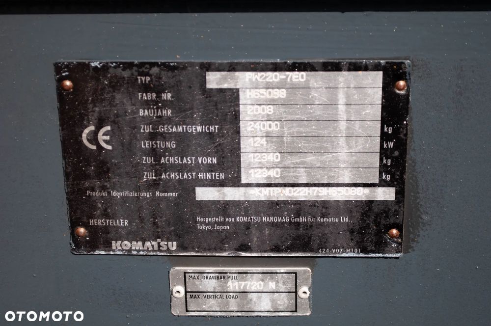 Komatsu PW 220 - 7E0 - 8