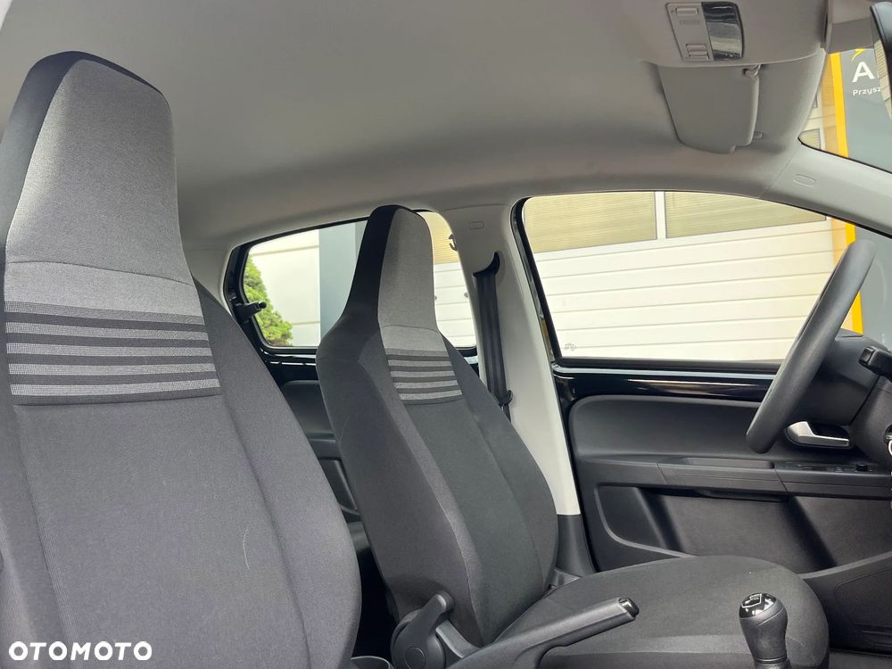 Volkswagen up! 1.0 move - 21