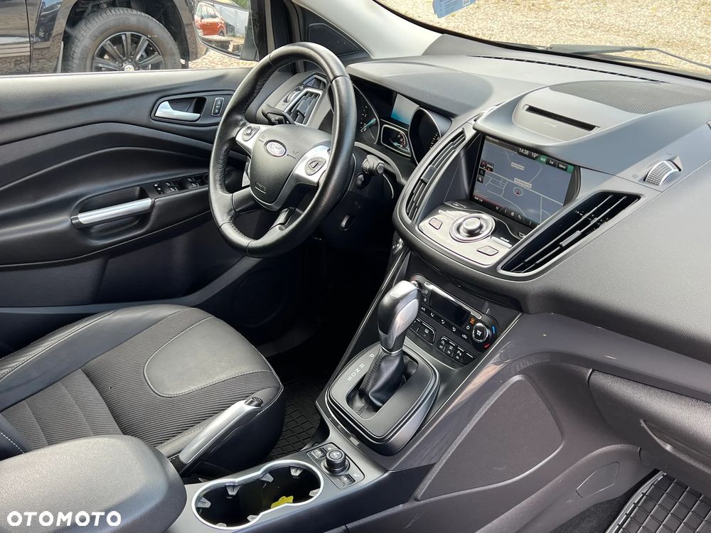 Ford Kuga 2.0 TDCi 4x4 Titanium - 20