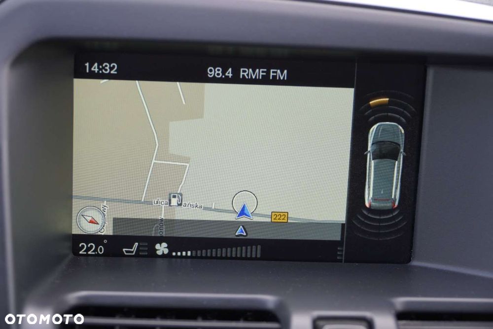 Volvo XC 60 D4 Geartronic Kinetic - 17