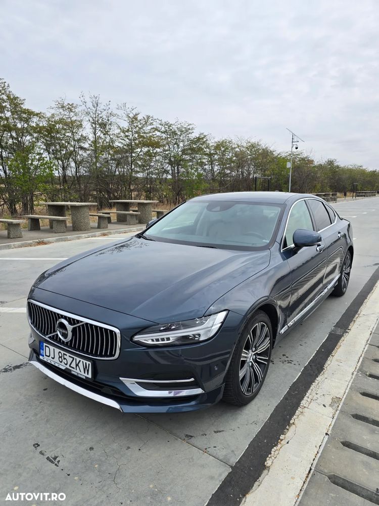 Volvo S90 D3 Geartronic Momentum Pro - 1
