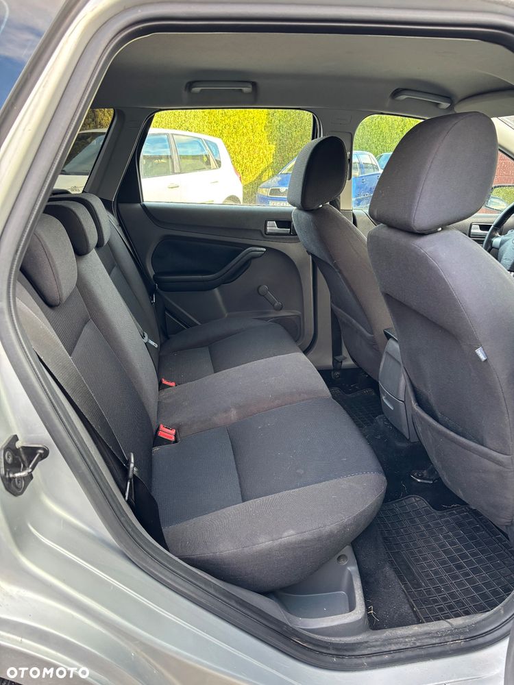 Ford Focus TDCi Trend - 12