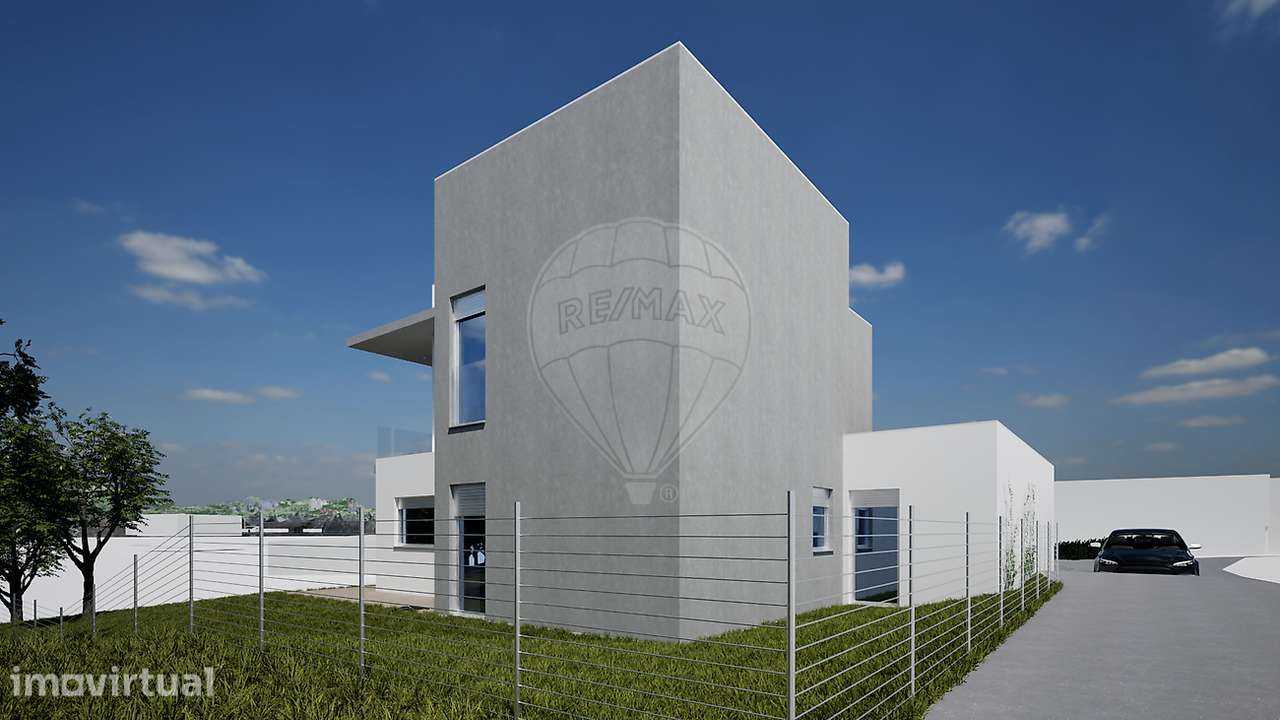 Moradia T4 para venda - Grande imagem: 2/6