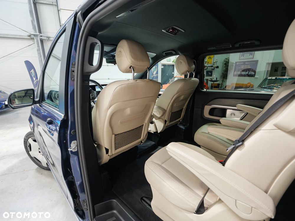 Mercedes-Benz Klasa V 300 mHEV 9G-Tronic (d³ugi) - 18