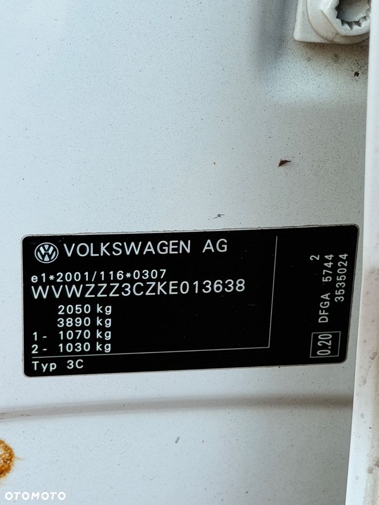 Volkswagen Passat 2.0 TDI SCR Comfortline - 31