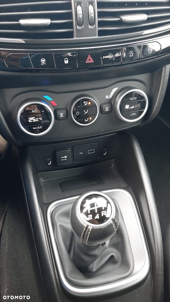 Fiat Tipo 1.0 T3 City Cross - 29