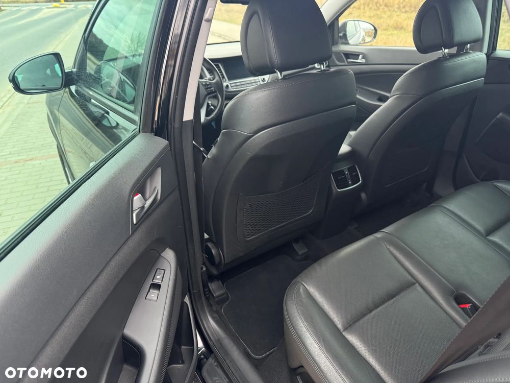 Hyundai Tucson blue 1.6 GDi 2WD Advantage - 12