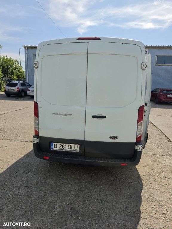 Ford TRANZIT - 4