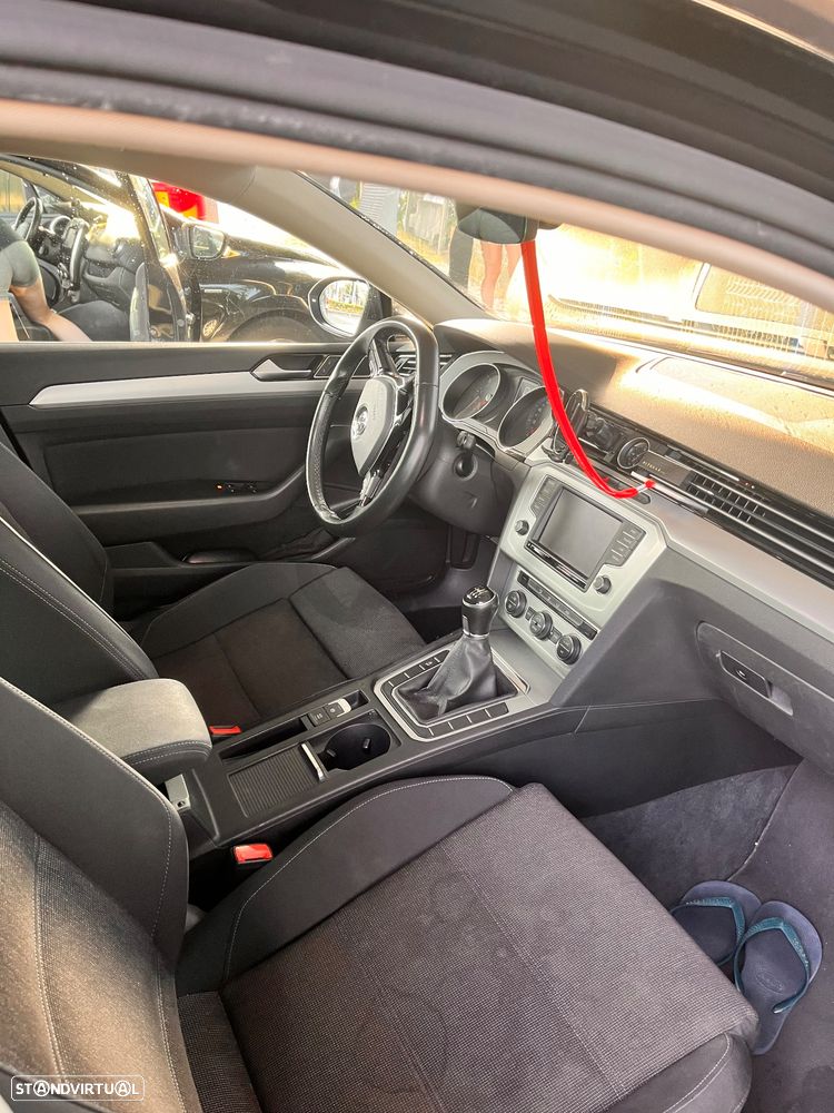 VW Passat Variant 1.6 TDI (BlueMotion ) Comfortline - 2