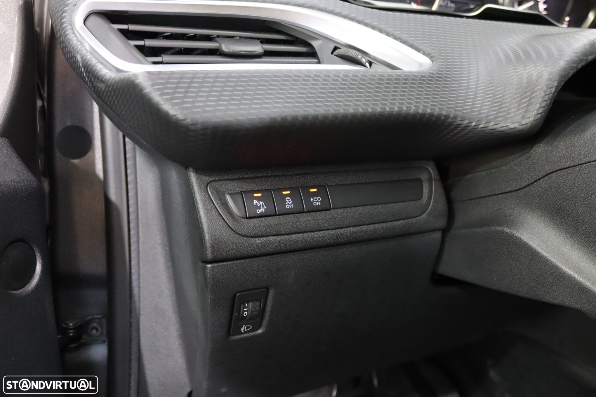 Peugeot 2008 PureTech 110 Stop&Start Allure - 12