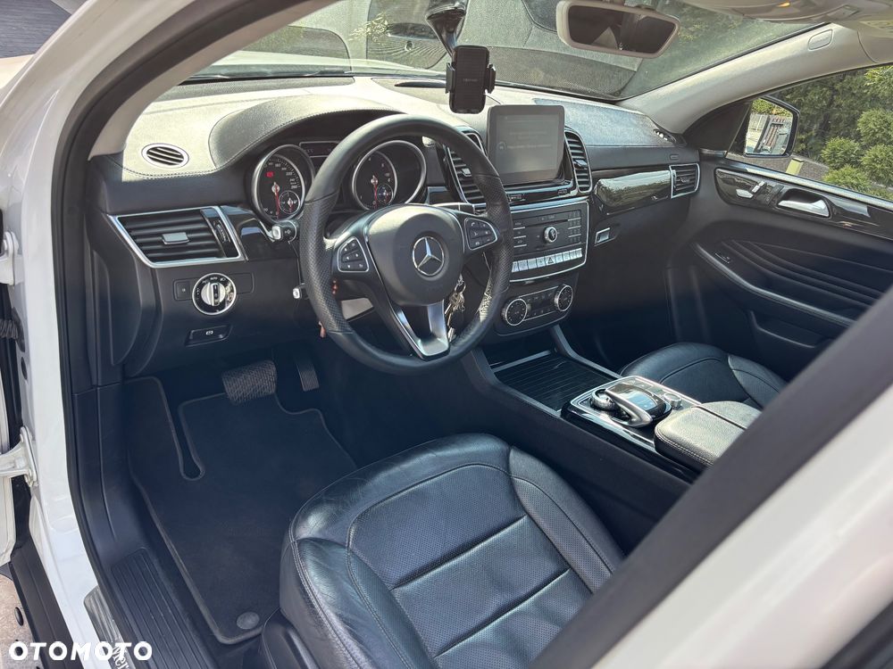 Mercedes-Benz GLE 350 d 4-Matic - 9