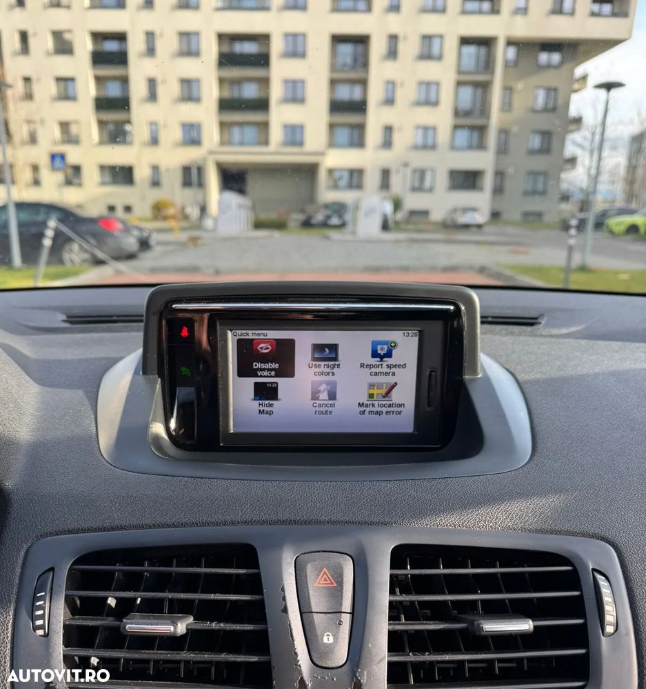 Renault Megane ENERGY dCi 110 Start & Stop Bose Edition - 14