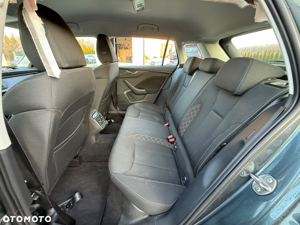 Skoda Kamiq 1.0 TSI Ambition - 5