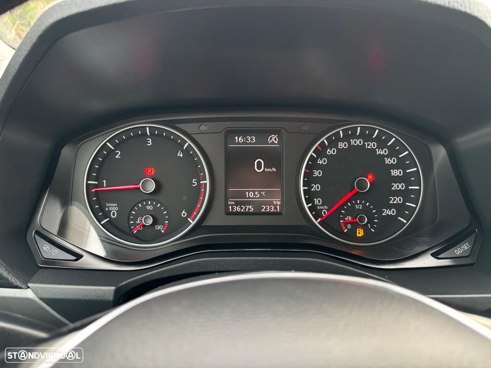 VW Amarok 3.0 TDI CD Comfort.4x4 - 16