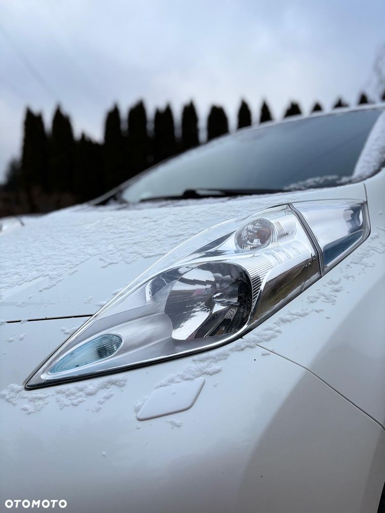 Nissan Leaf - 2