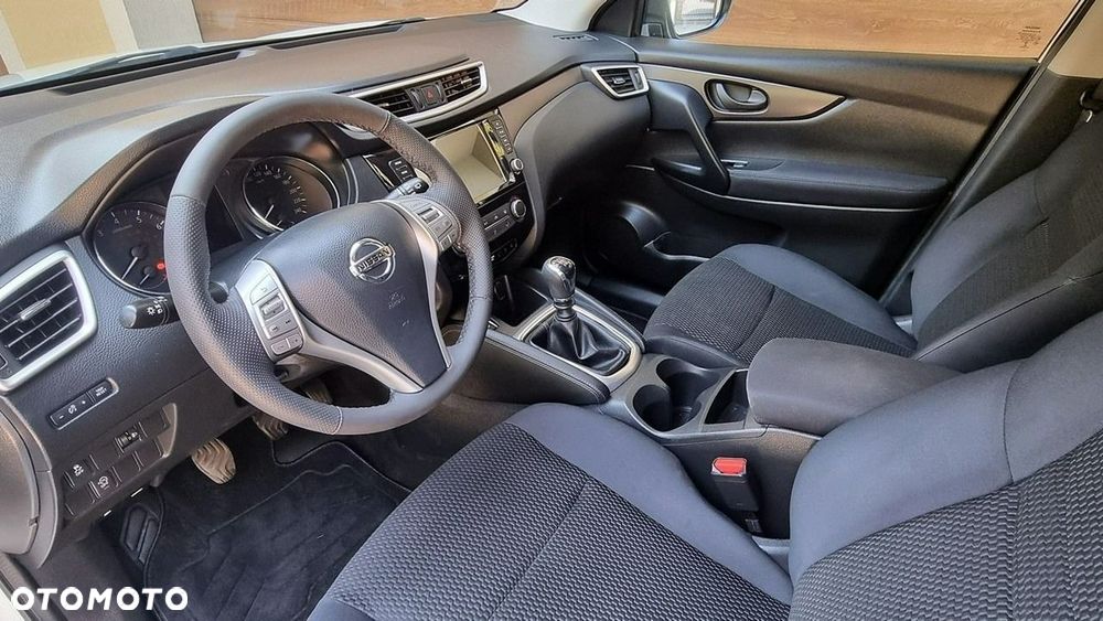 Nissan Qashqai - 11