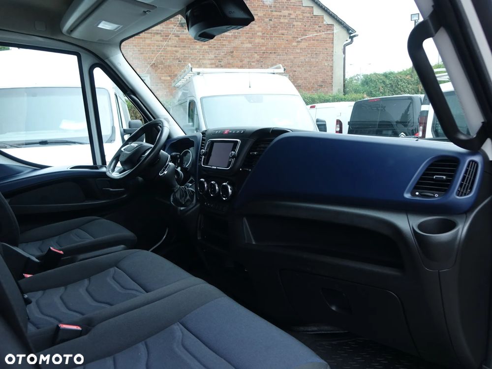 Iveco Daily 35S16 L3H2 Automat HI-MATIC LIFT - 9