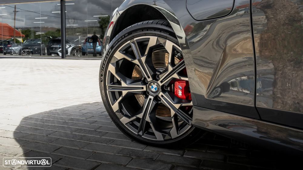 BMW 330 e Pack Desportivo M Pro Auto - 48