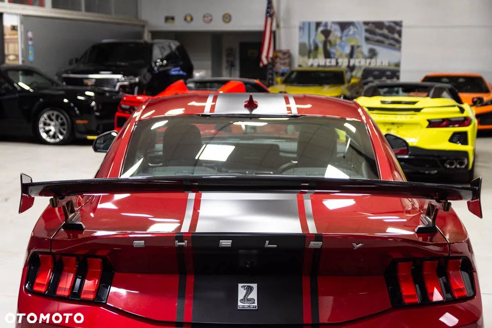 Ford Mustang - 9