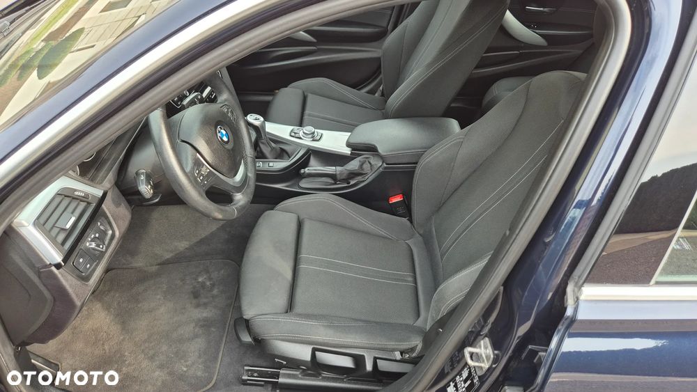BMW Seria 3 - 13