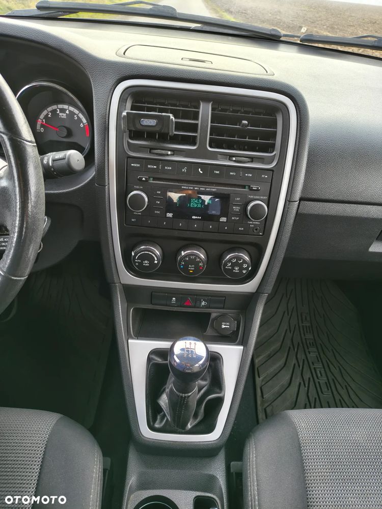 Dodge Caliber 2.0 SE - 13