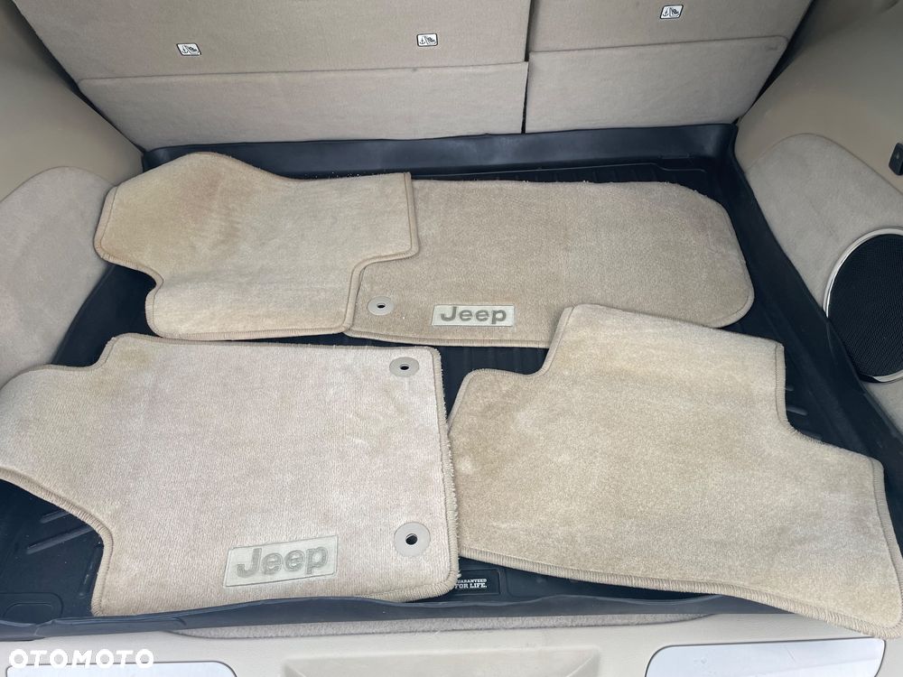 Jeep Grand Cherokee 5.7 V8 HEMI 4WD Automatik Overland - 19