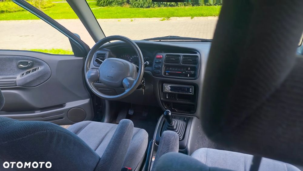 Suzuki Grand Vitara 2.7 V6 - 19