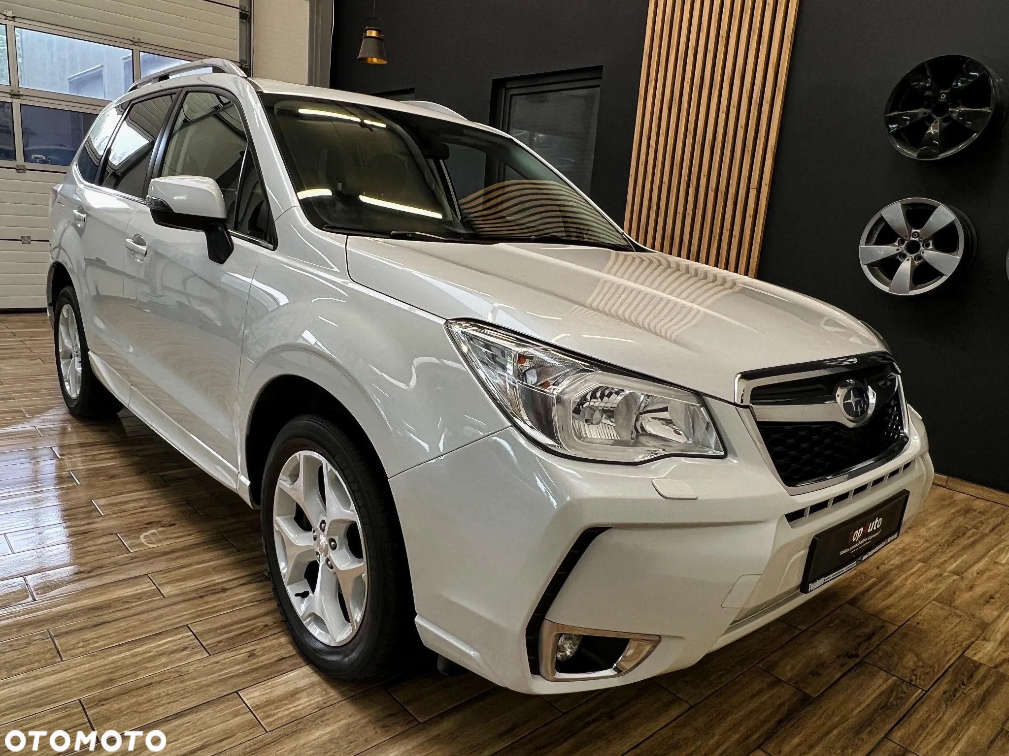 Subaru Forester 2.0XT Platinum Lineartronic - 5