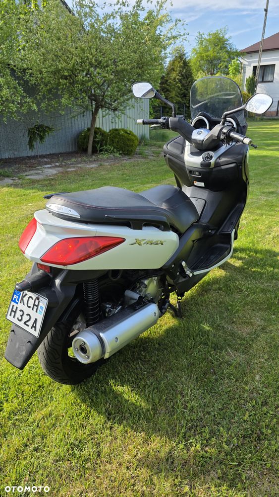 Yamaha X-max - 4