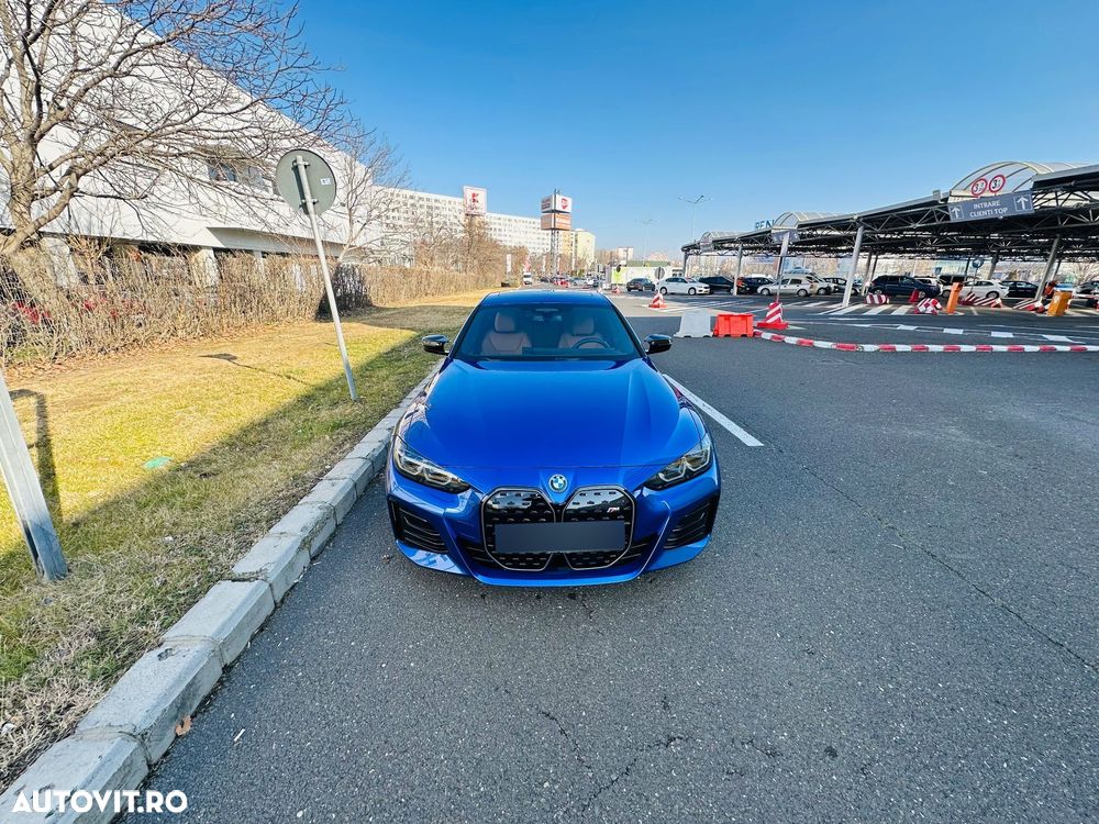 BMW i4 - 8