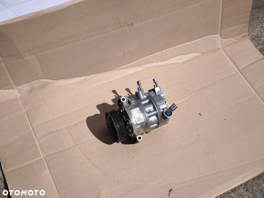 5q0816803k kompresor klimatyzacji VW Crafter II MAN TGE 16-26r - 4