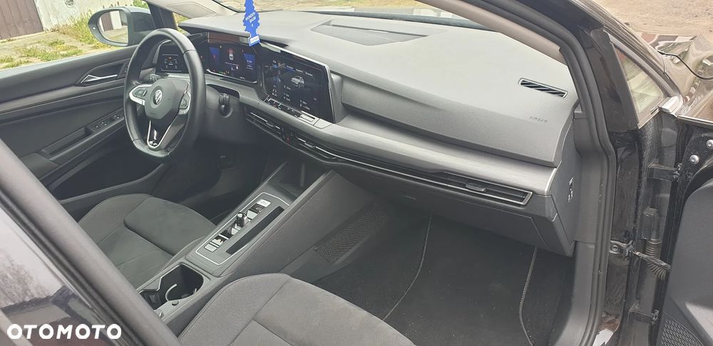 Volkswagen Golf 2.0 TSI OPF DSG Style - 17