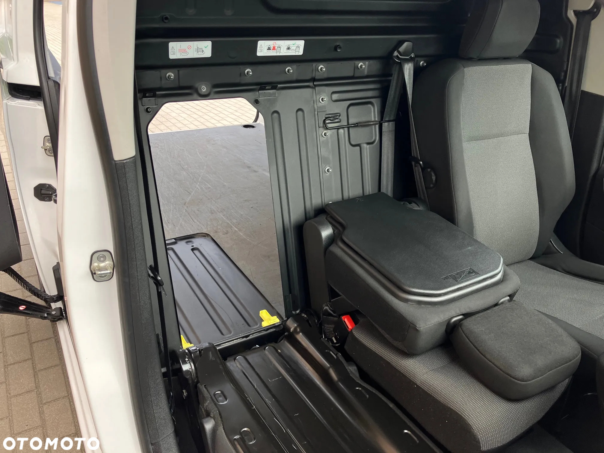 Toyota PROACE CITY - 24