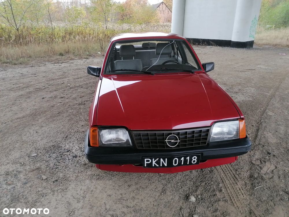 Opel Ascona C 1.6 - 2