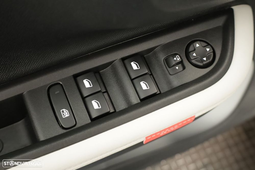 Citroën e-C3 44 kWh Autonomia Conforto Max - 21