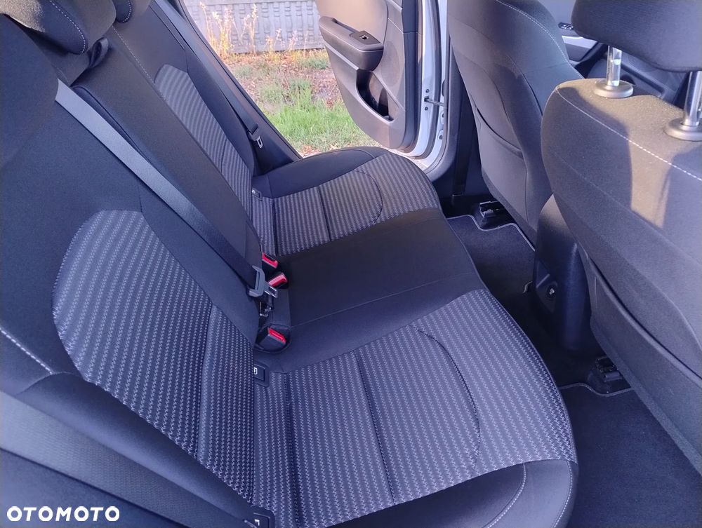 Kia Ceed 1.0 T-GDI L - 12