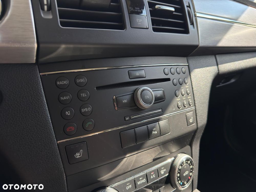 Mercedes-Benz GLK 320 CDI DPF 4Matic 7G-TRONIC Edition 1 - 28