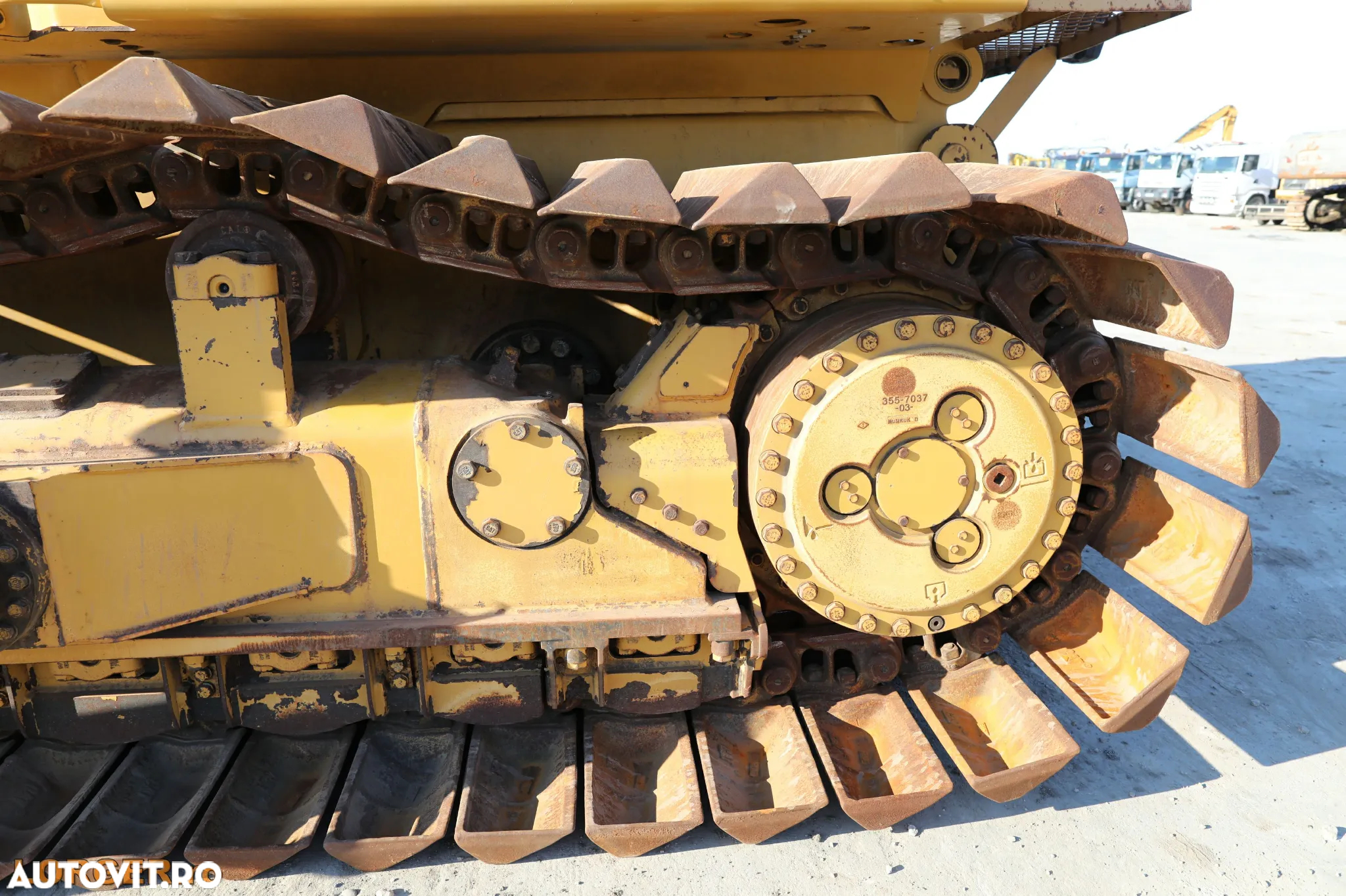 Caterpillar D7E LGP – fabricat în Japonia! - 10