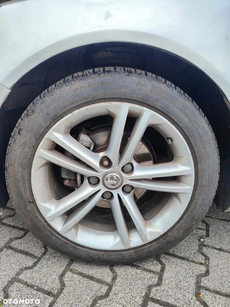 Opel Insignia - 8