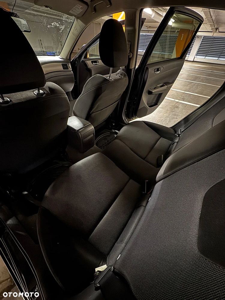 Subaru Impreza 2.0 RA - 17