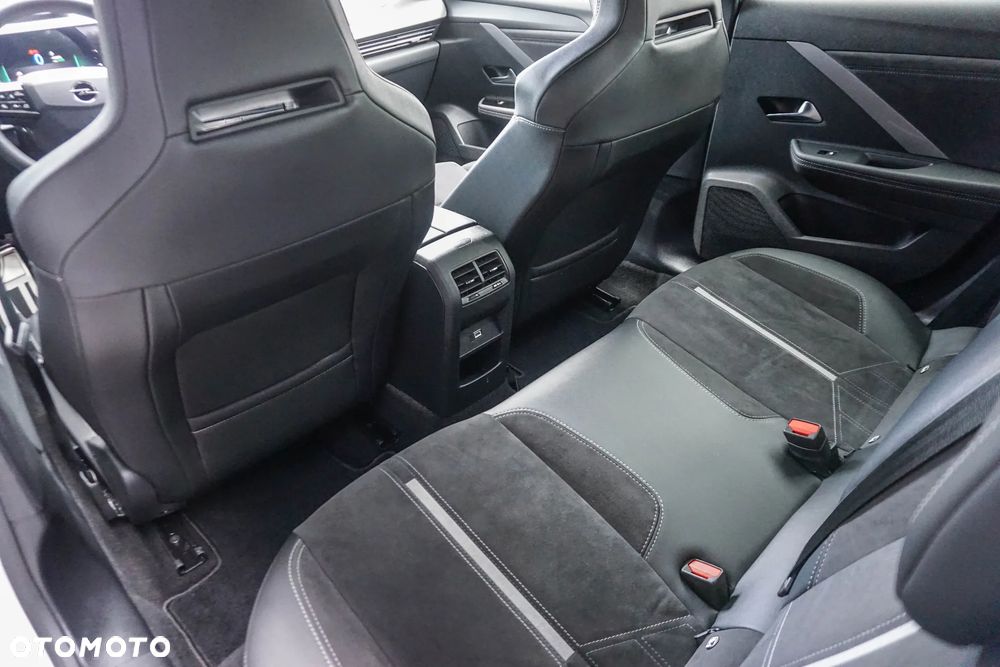 Opel Astra - 30