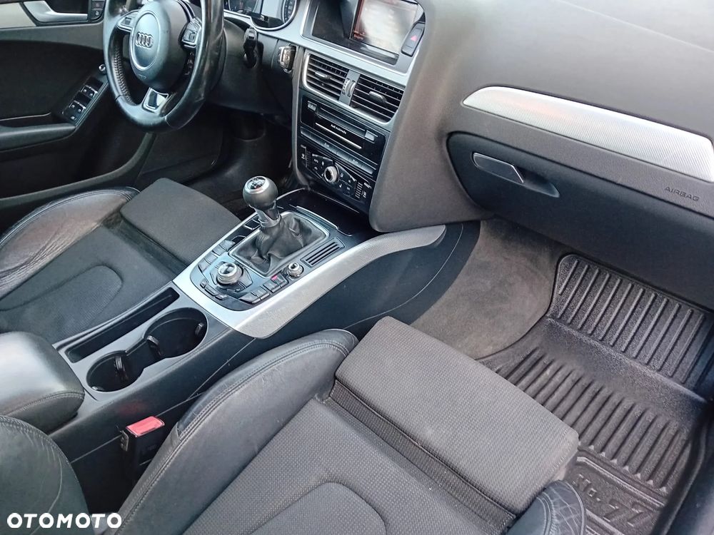 Audi A4 Avant 2.0 TDI DPF S line Sportpaket - 15