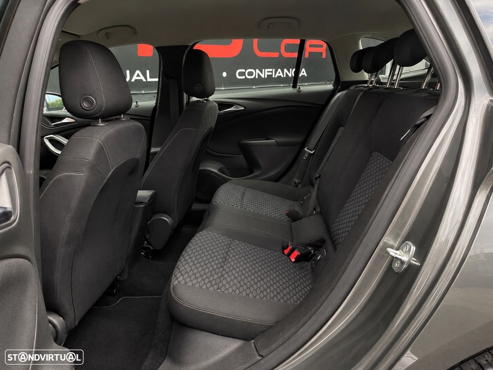 Opel Astra Sports Tourer 1.6 CDTI Business Edition S/S - 13