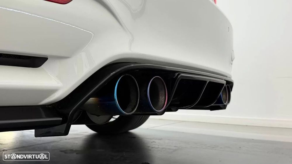 BMW M4 Auto - 12
