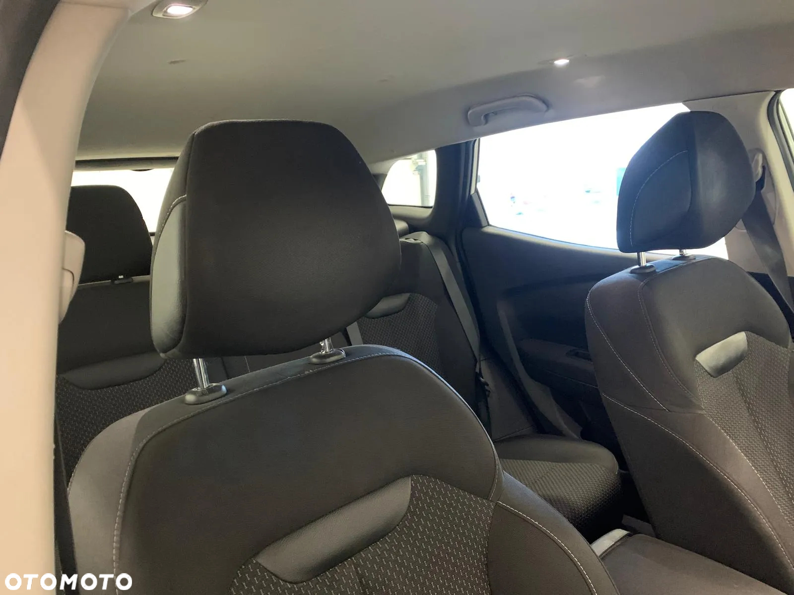 Renault Kadjar 1.2 Energy TCe Adventure - 6