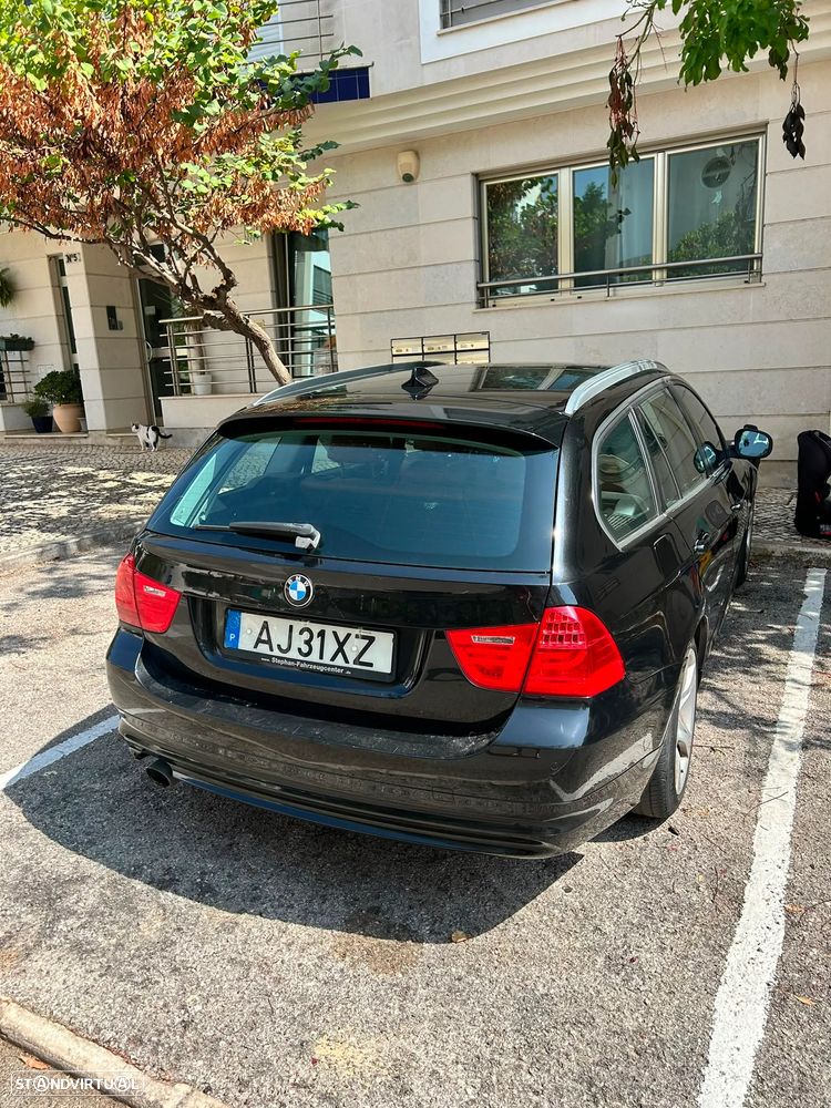 BMW 320 d DPF Aut. Edition Exclusive - 2