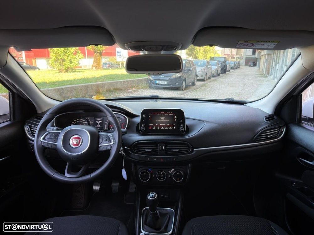 Fiat Tipo Station Wagon 1.3 M-Jet Lounge - 6