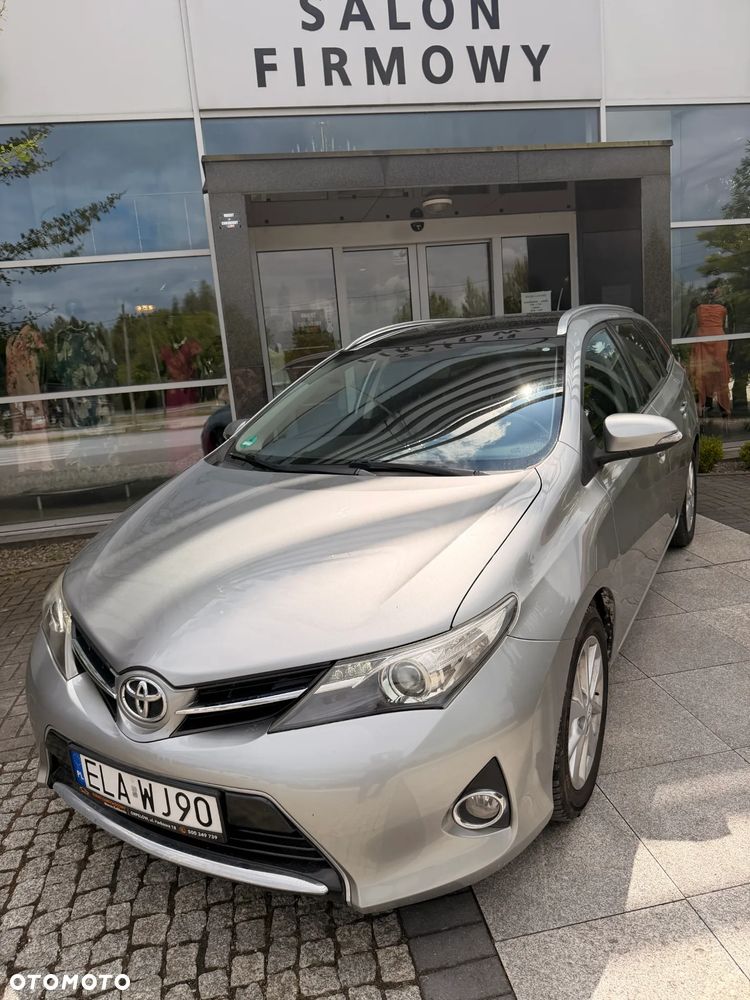 Toyota Auris 1.6 Prestige - 16